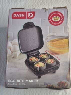 DASH Dash Egg Bite Maker 4 Egg Bites 420W Aqua Electric Cooker DBBM400GBAQ04
